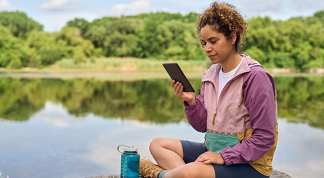 Amazon has finally bowed to pressure, announcing it will add support for ePub later this year